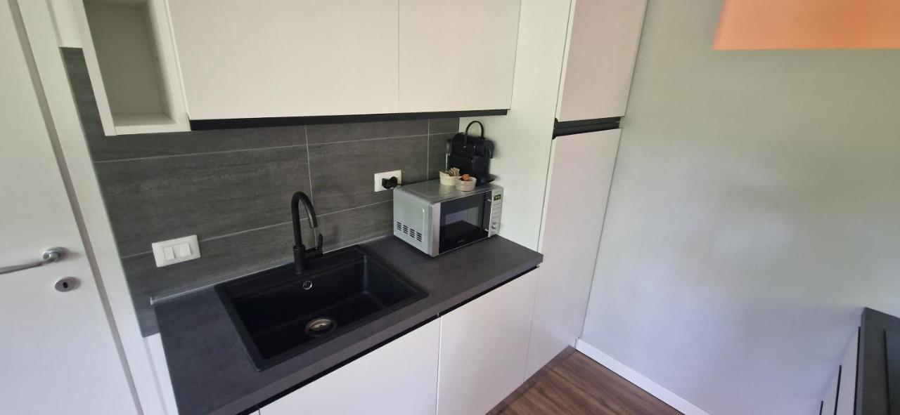 巴斯基里奥Lake House - Milano 3公寓 外观 照片
